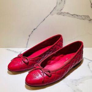 CHANEL QUILTED BRICK LAMBSKIN BALLERINA FLATS